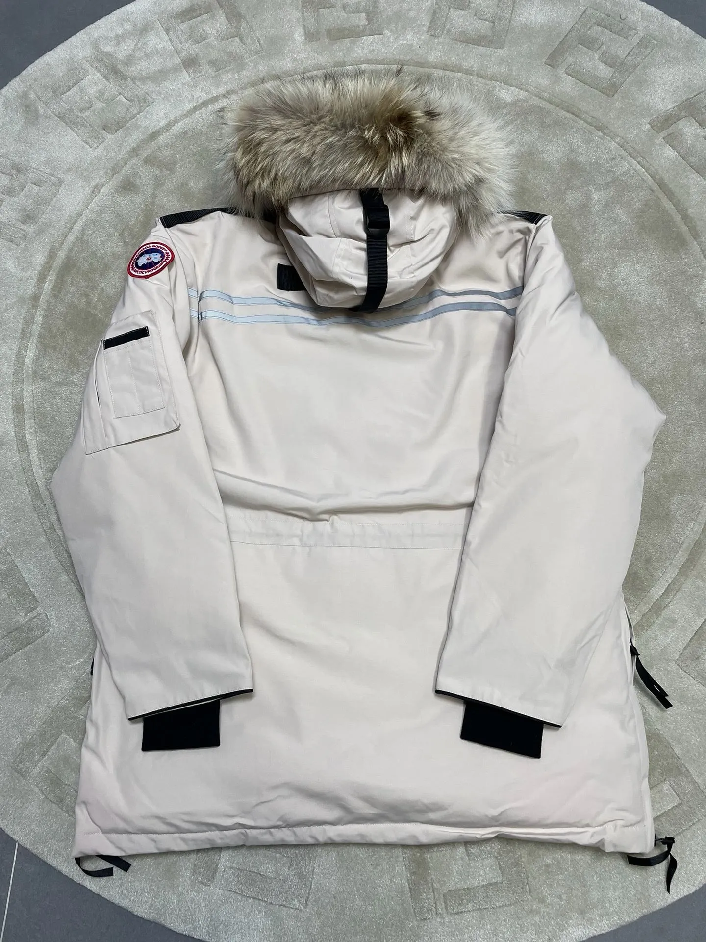 CANADA GOOES 10 Factory : . . . .Premium ， Drop Shipping！ Snow Mantra 10 ， ， 。 。 ， 。 21 ，TC 85 ， Wear-Resistant。 90 . 100% nylon ， ， ！ YKK ，YKK ， 。3M ， 。 : ， 。 ， · · Quality· ！ SIZE:XS-XXL